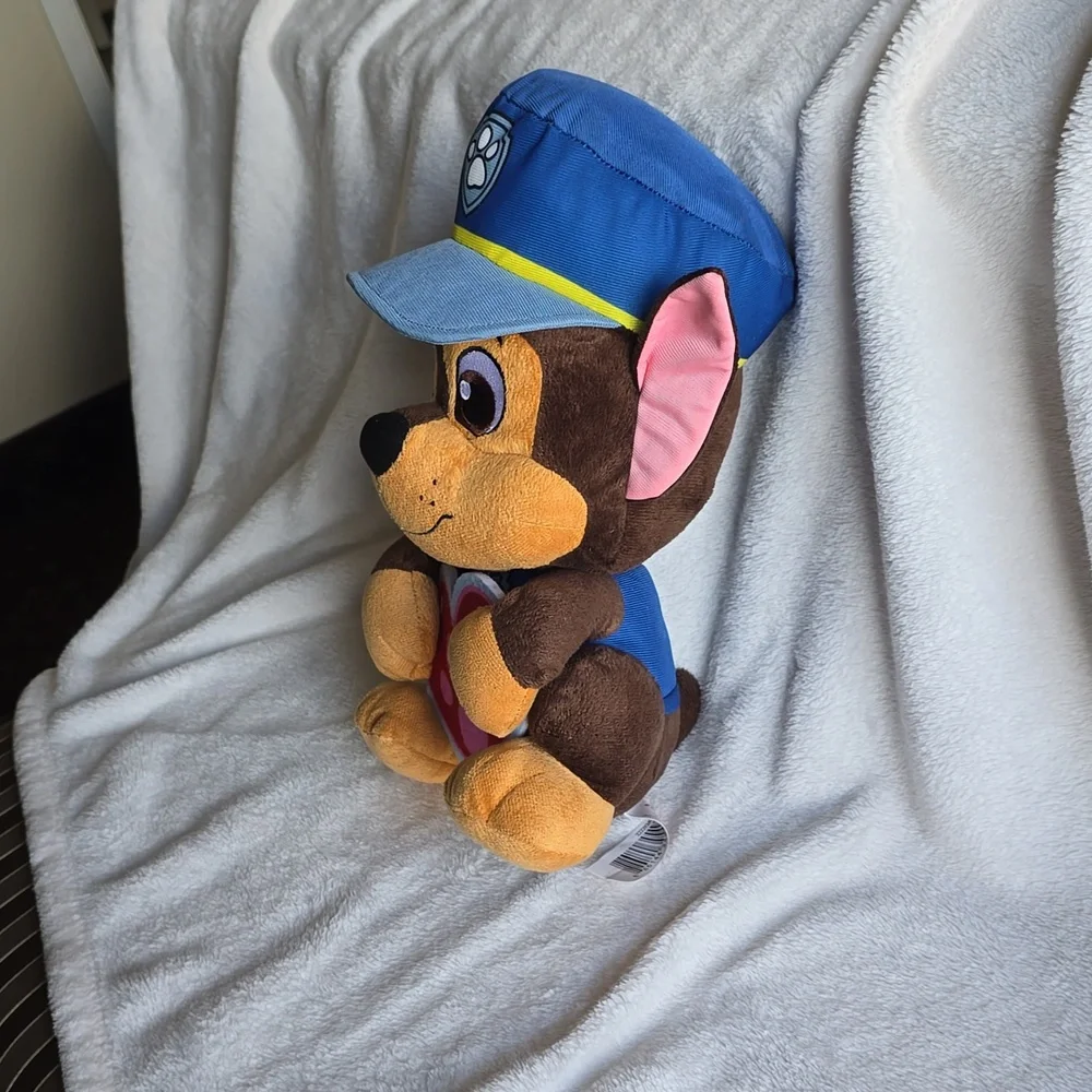 Nickelodeon Paw‎ Patrol Chase Stuffed Dog Valentine’s Day Plush 13 inches.